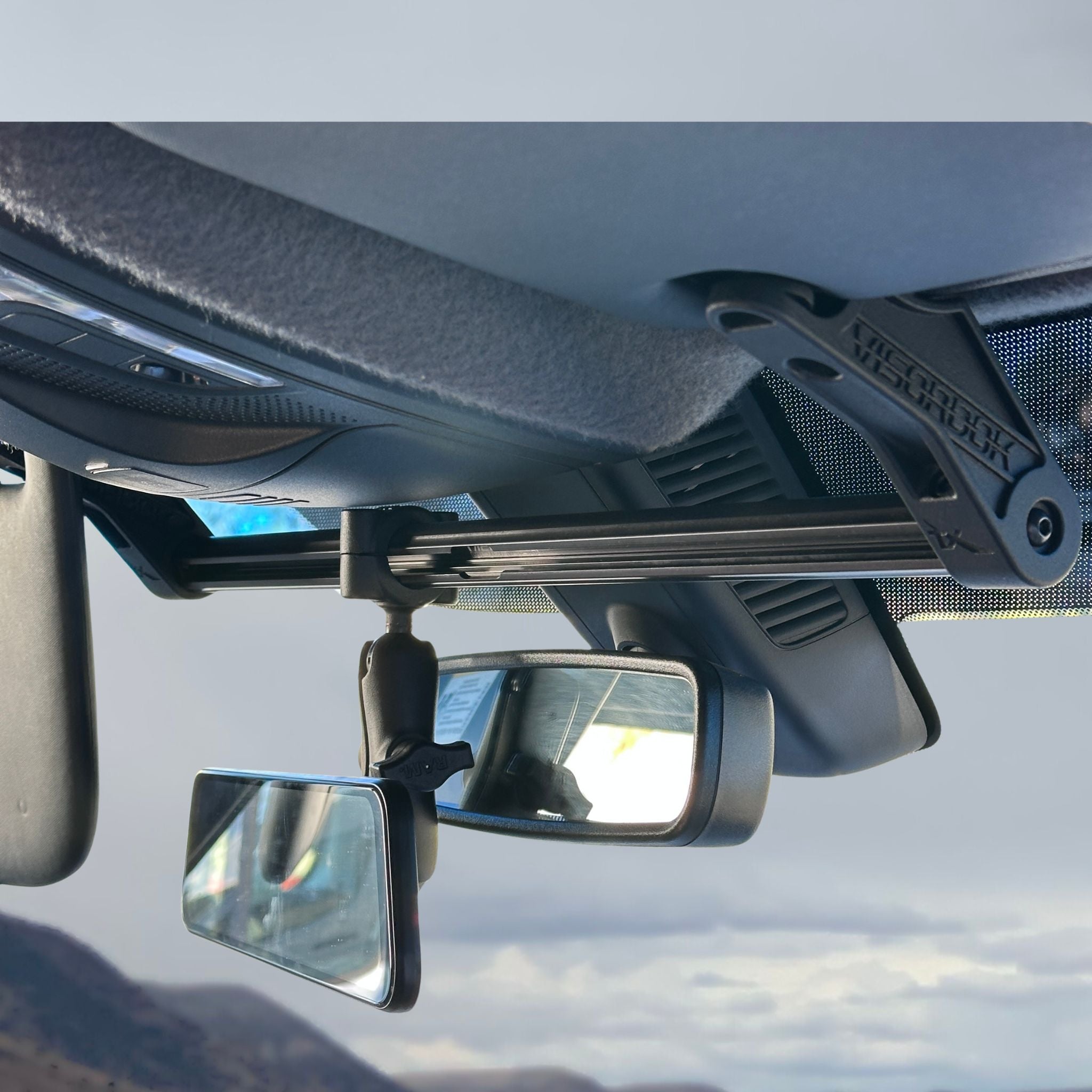 Wolfbox Dash Cam -  Visordok Tube Mount by Terra X
