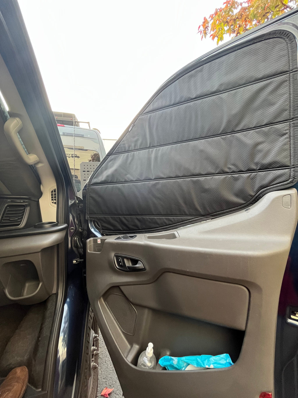 Transit Ekko - Front Door Shades (set)