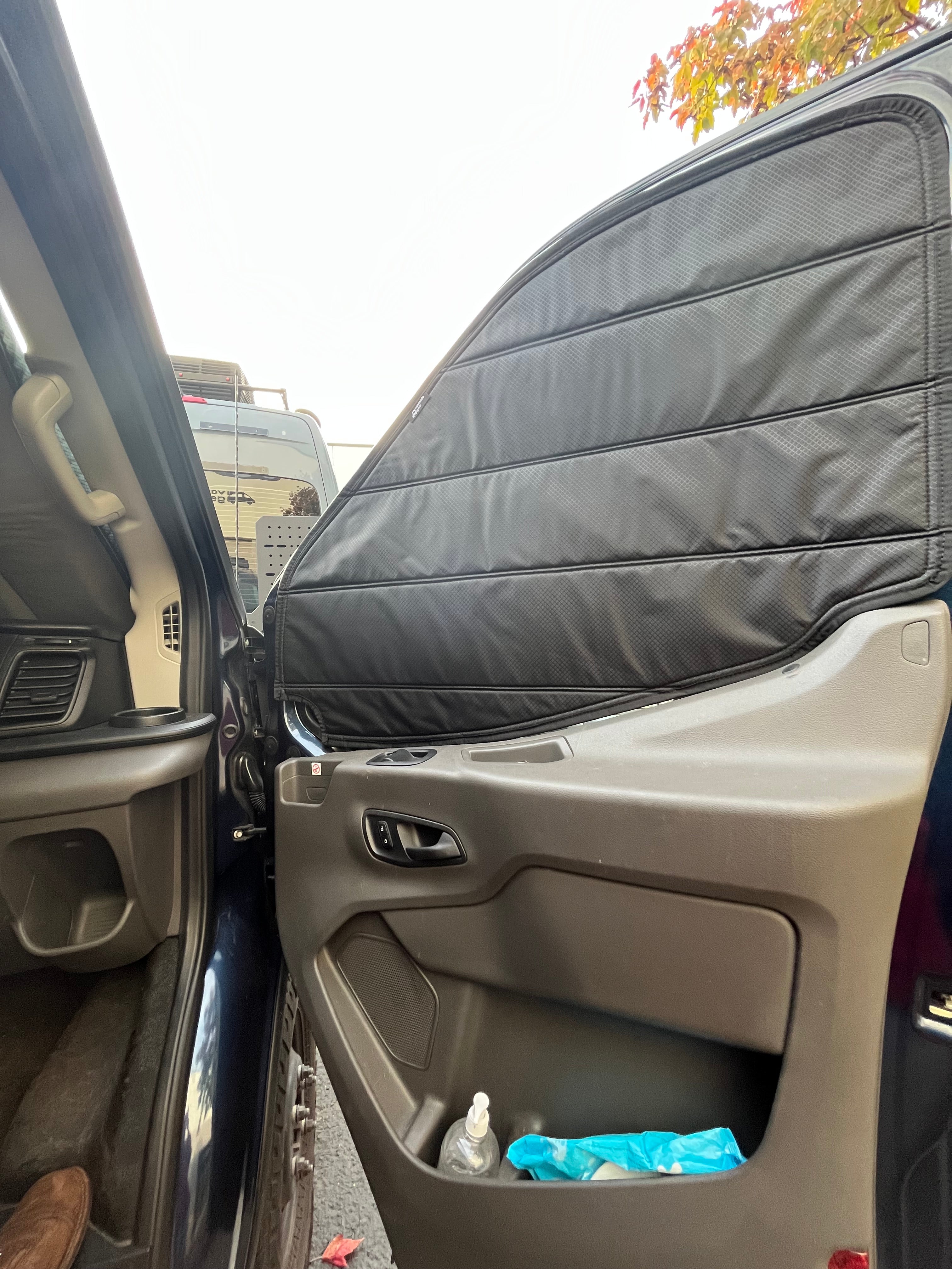 Transit Ekko - Front Door Shades (set)