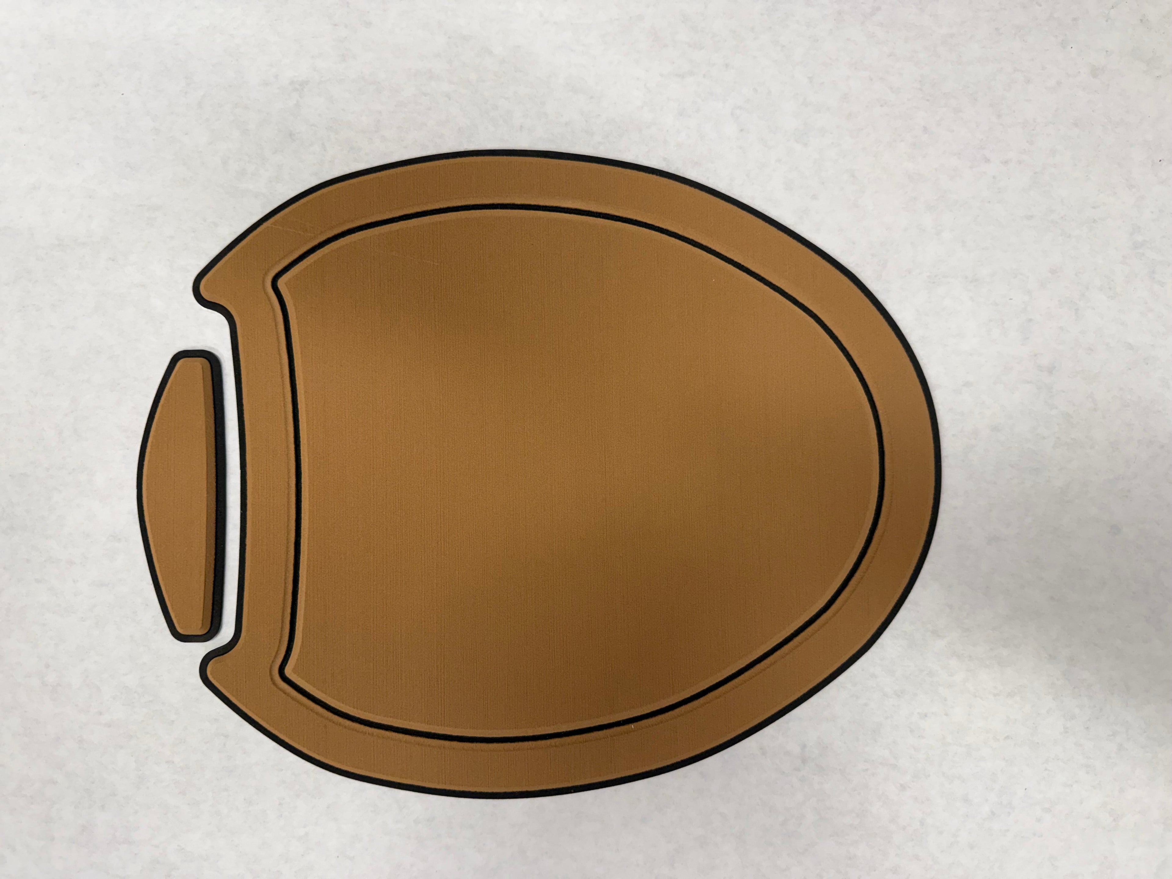 GripTurf Toilet Lid Pad — Built for the Winnebago EKKO
