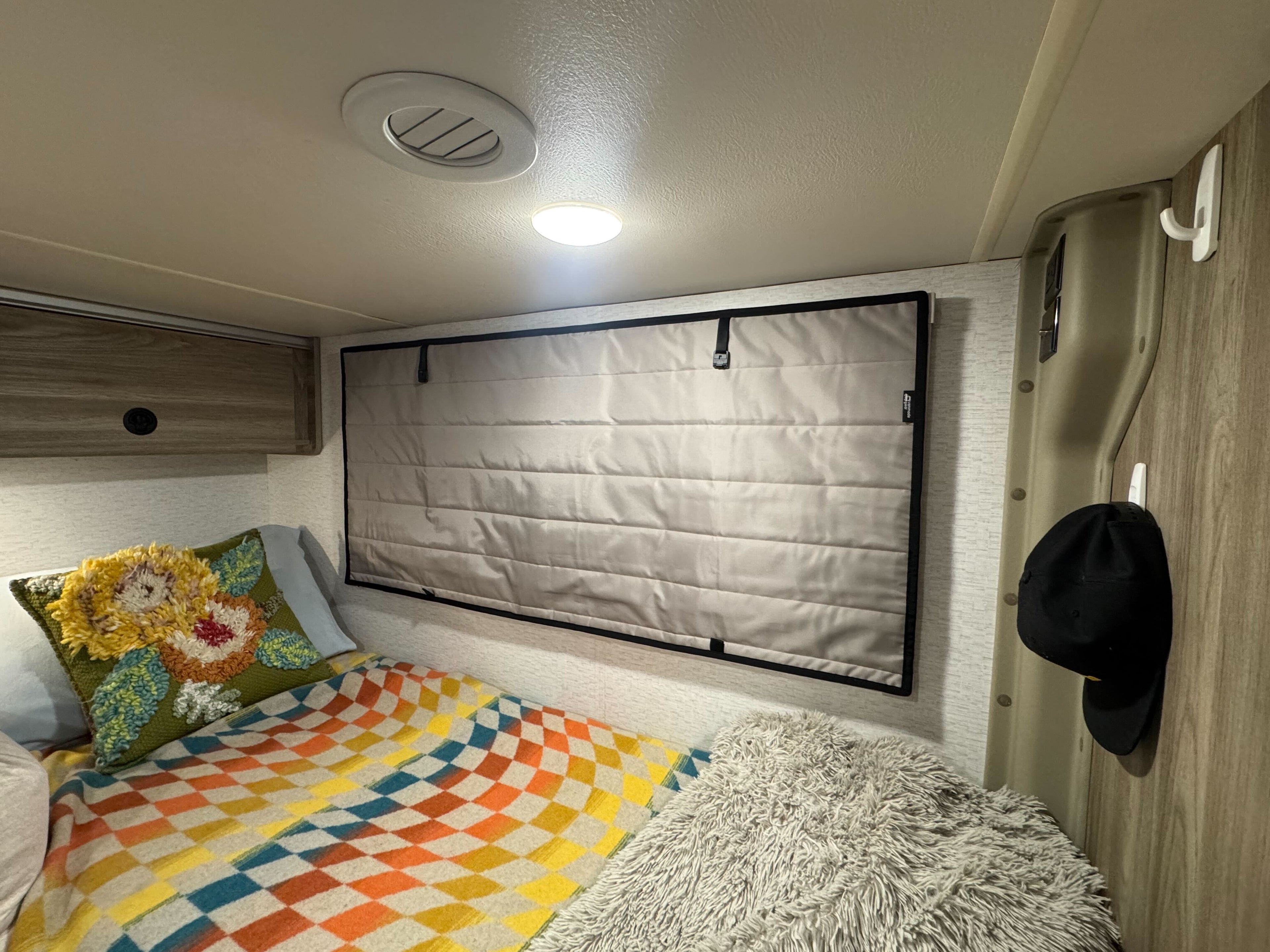 Sprinter Ekko - Bed Frame Cover (set)
