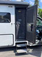 Transit Ekko - Screen Door