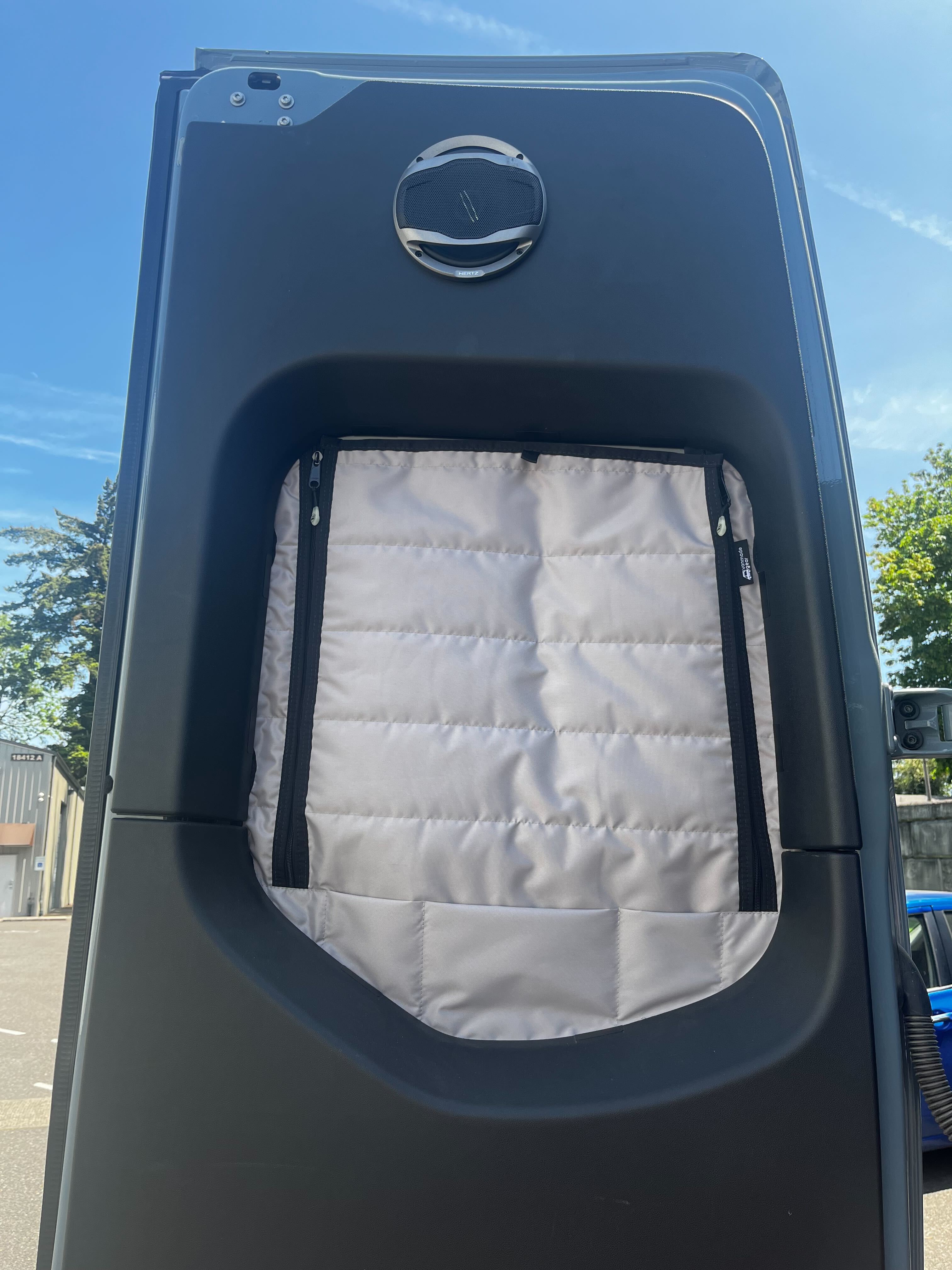 Tiffin GH1 - Zippered Rear Doors (set)