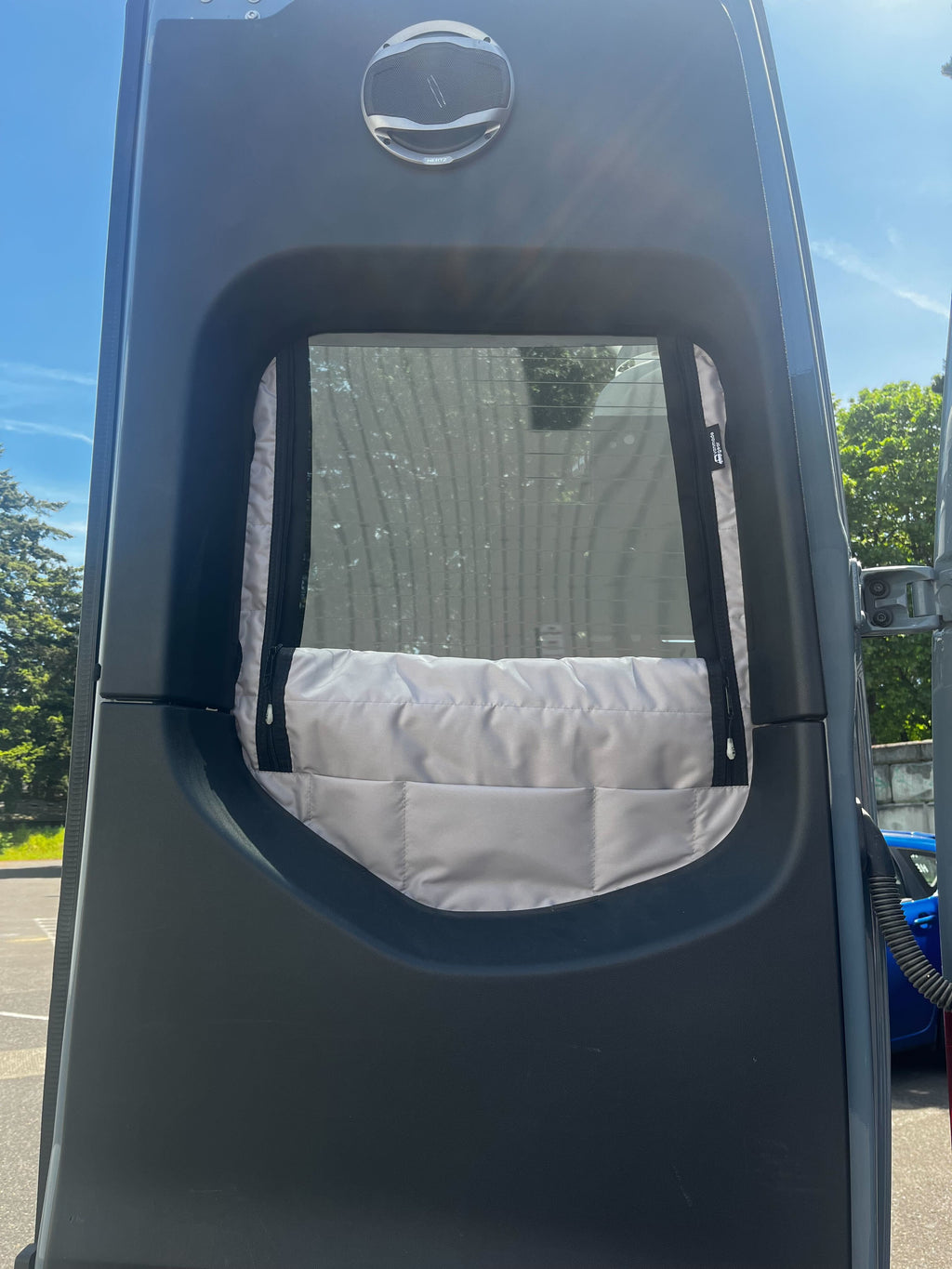 Revel 2020+ - Zippered Rear Doors (set)