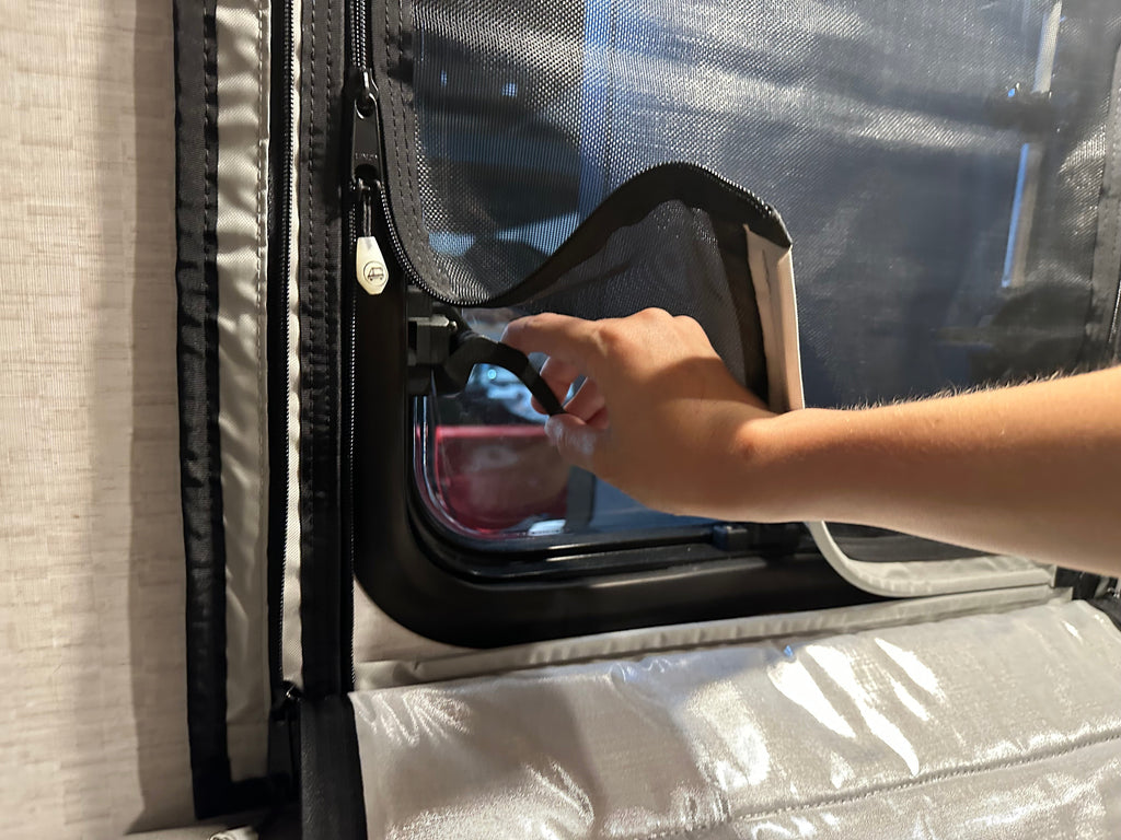 Sprinter Ekko - FitRV Dinette Shade (Passenger Side)