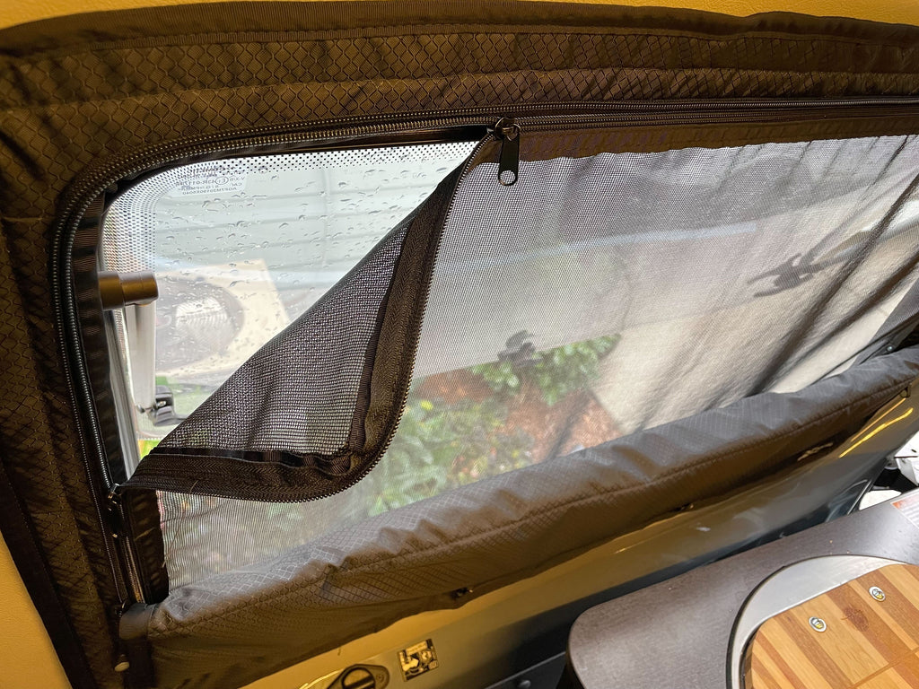 Revel - Slider Door Zipper Shade