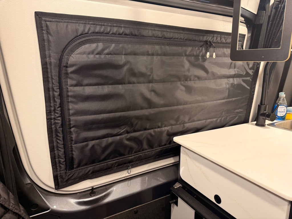 Tiffin GH1 - Slider Door Zipper Shade