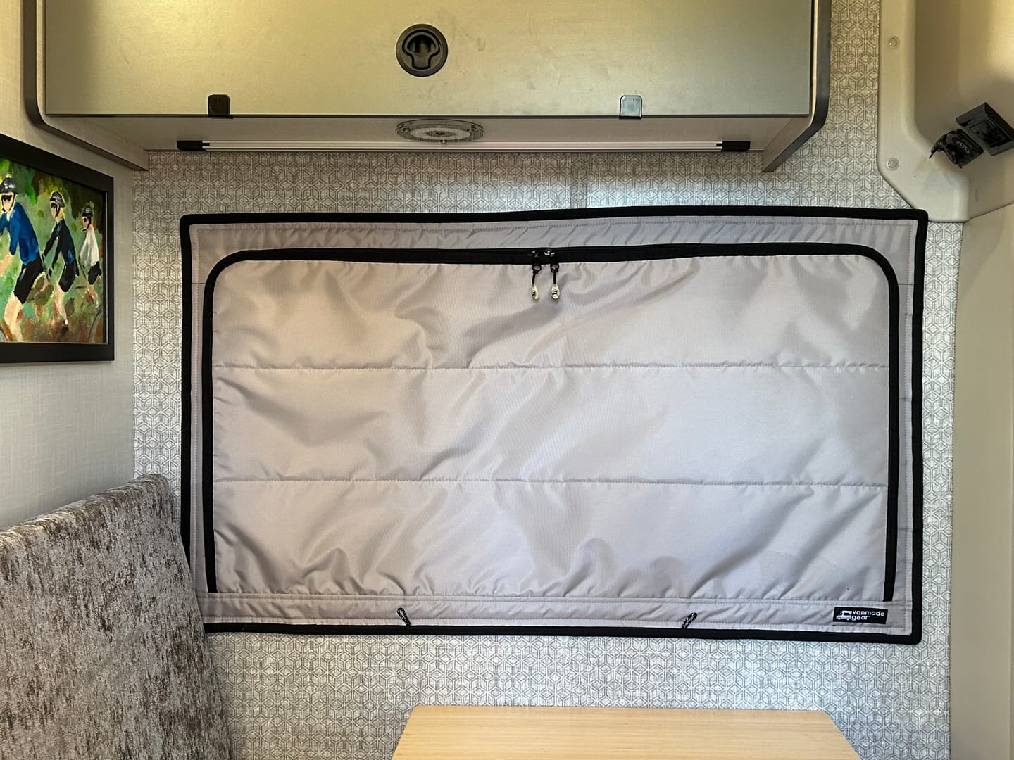 Transit Ekko - Dinette Zipper Shade