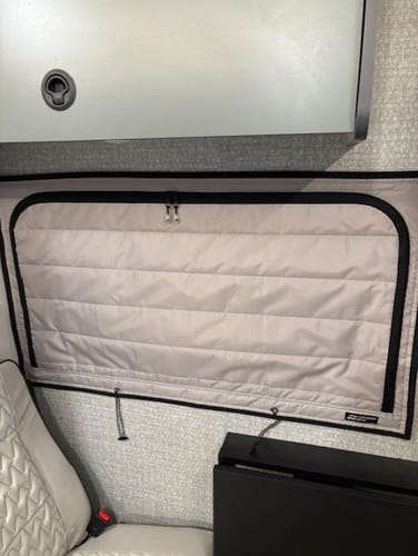 Transit Ekko - Dinette Zipper Shade
