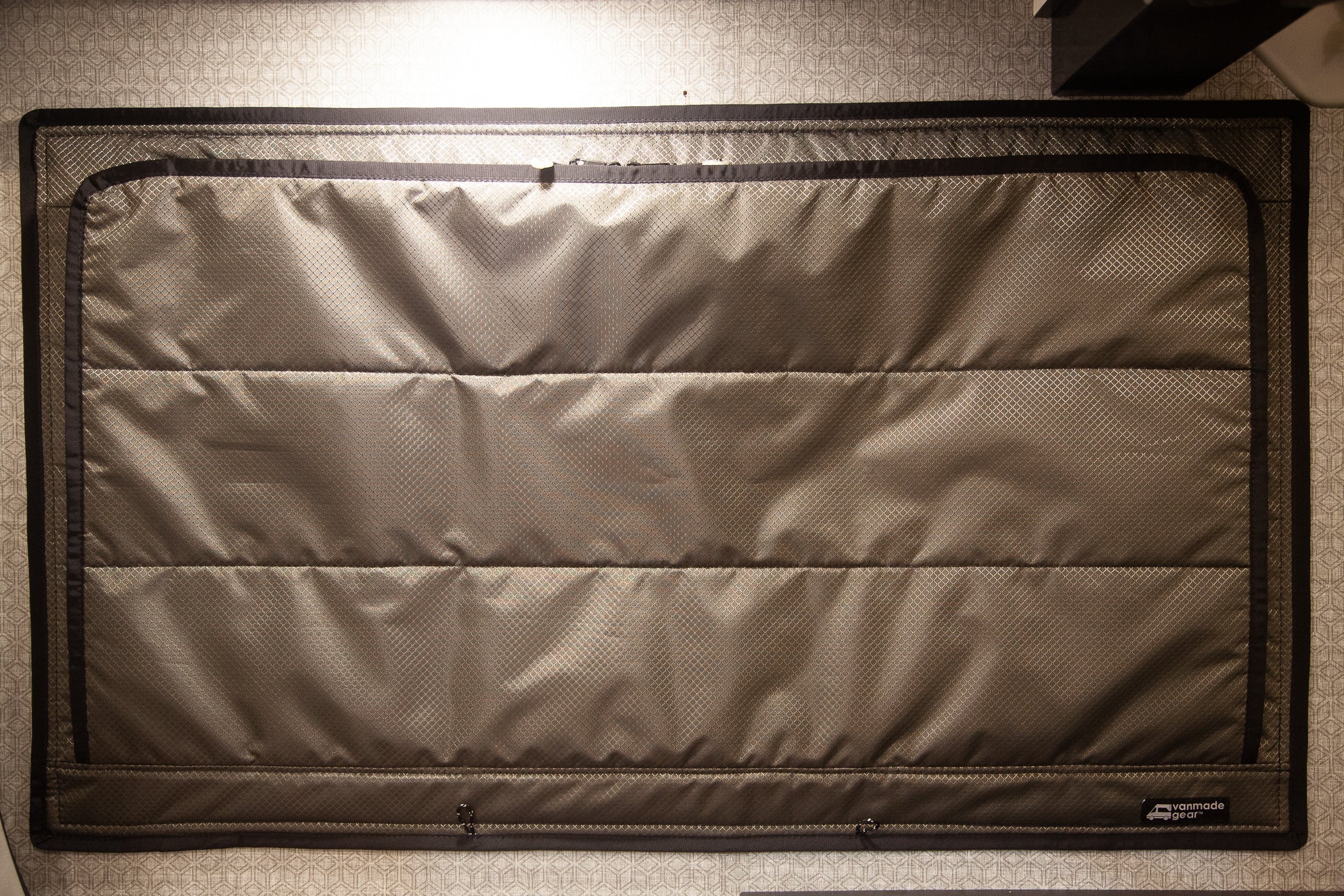 Transit Ekko - Dinette Zipper Shade