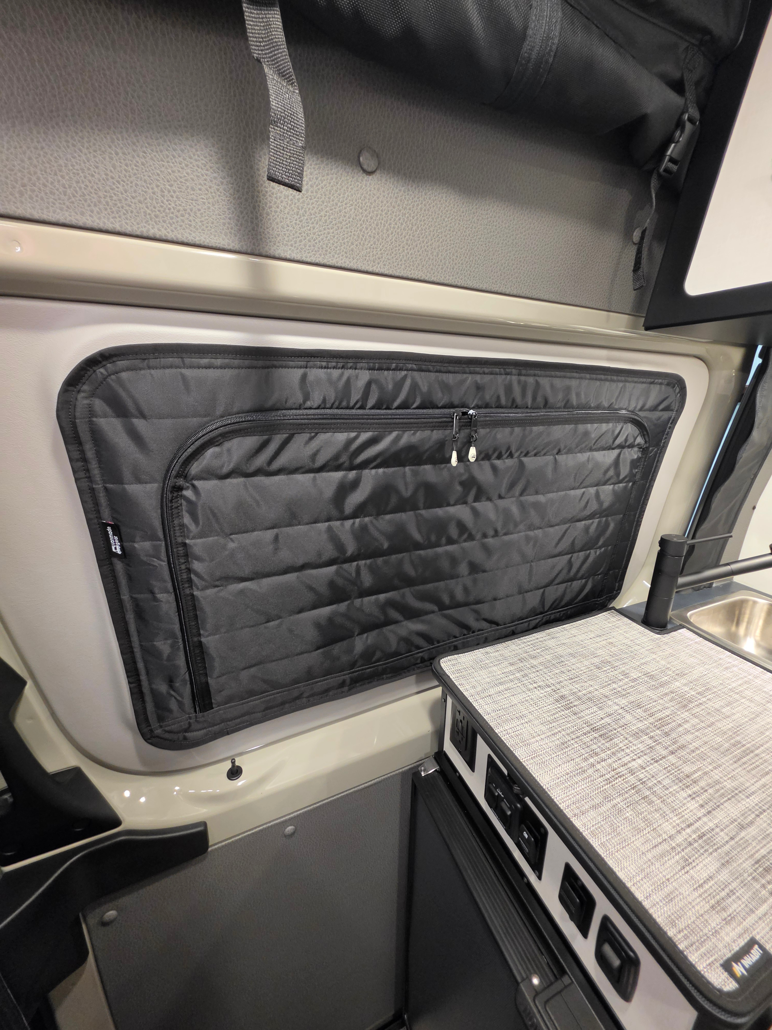 Revel - Slider Door Zipper Shade